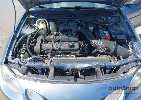 1999 Ford Escort Zx2 Cool/Zx2 Hot z USA, uszkodzony, nr VIN 3FAKP113XXR218708